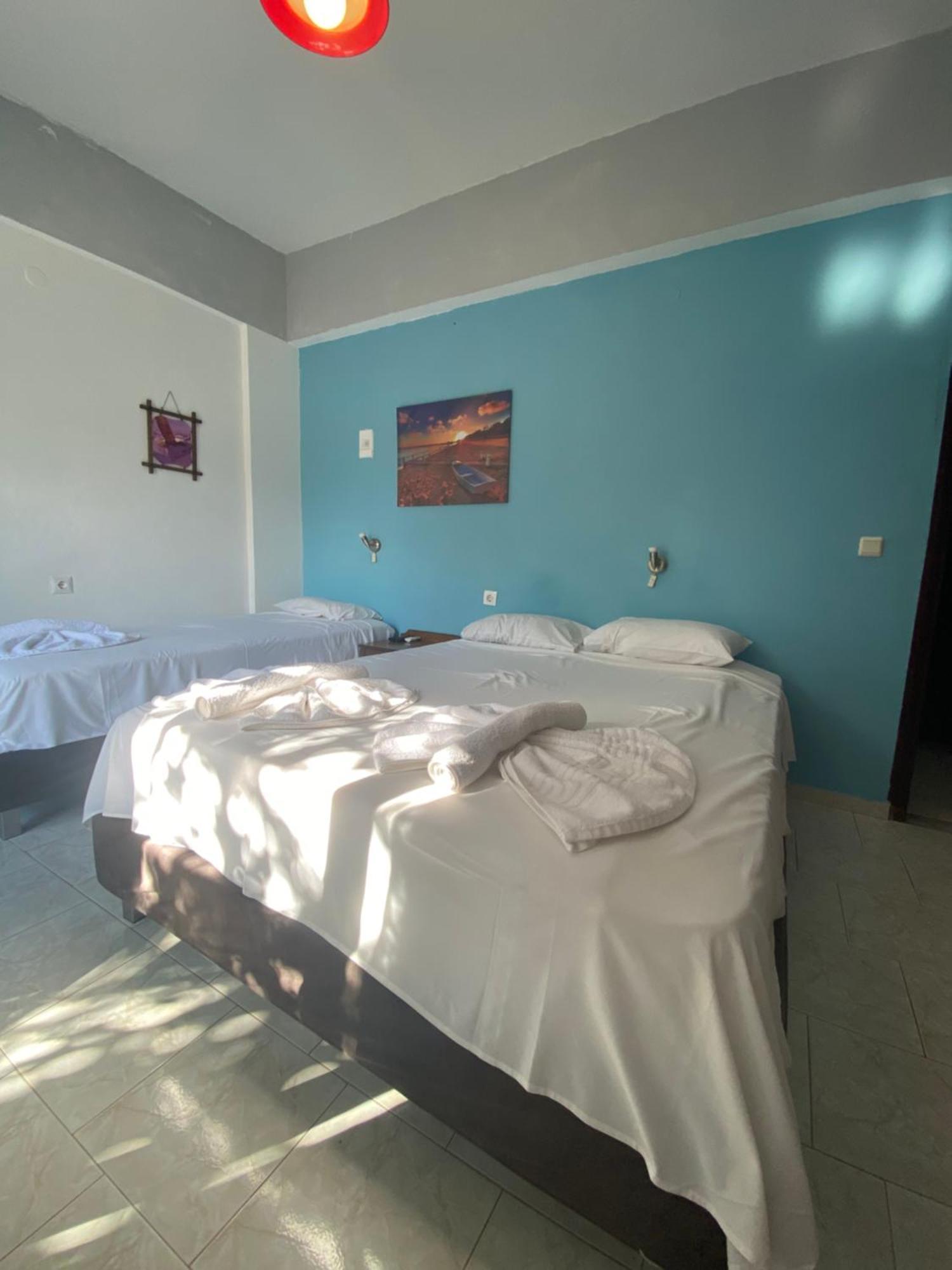 Hotel Orthi Ammos Frangokastello Esterno foto